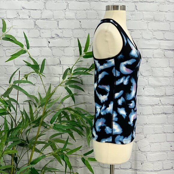 🎉Adrienne Vittadini Black Watercolor Pattern Tank - Picture 2 of 7